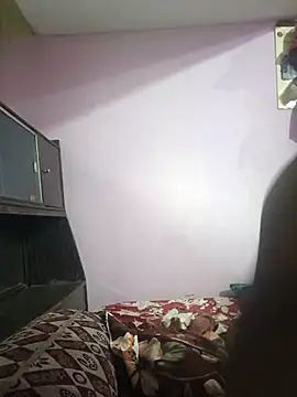 hyd couple7878 online show from 11-09-25, 10:19