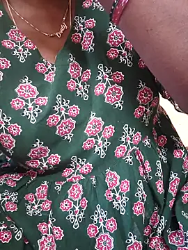 hyd couple7878 online show from 12-19-25, 09:11