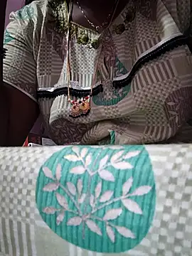 hyd couple7878 online show from 11-16-25, 06:40