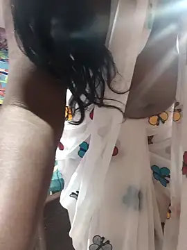 hyd couple7878 online show from 02-12-26, 09:09