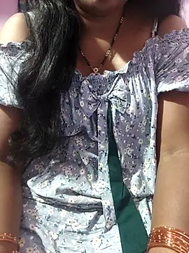 hyd couple7878 online show from 06-08-26, 01:33