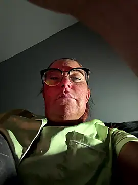 Snapshot of Angel-LinaX chatting on 01-07-26, 10:04 Angel-LinaX online show from 01-07-26, 10:04