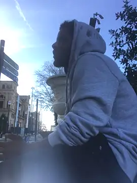 Angel23cm1 online show from 12-18-25, 11:36