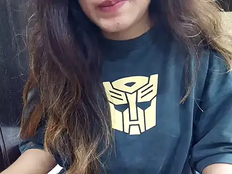 Angel-pune001 online show from 02-19-26, 06:54