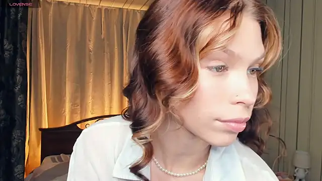 EvaStar1ight online show from 12-19-25, 08:44