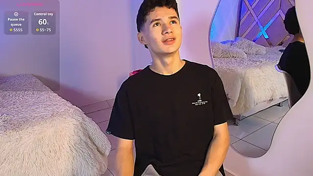 Eiden Blake online show from 04-20-26, 01:52