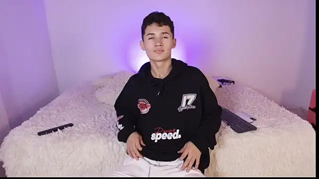 Eiden Blake online show from 12-04-25, 11:48