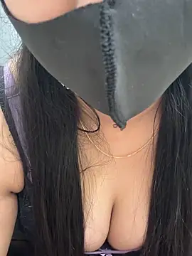 Snapshot of Lust_Vibe chatting on 11-08-25, 05:05 Lust Vibe online show from 11-08-25, 05:05