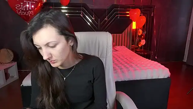 ZafiraMoonn online show from 02-18-26, 07:06