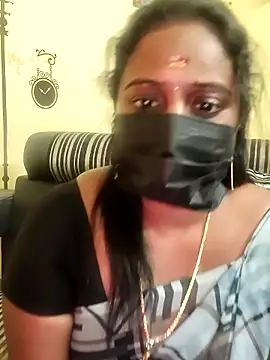 Snapshot of tam-queen1 chatting on 11-13-25, 09:02 tam-queen1 online show from 11-13-25, 09:02