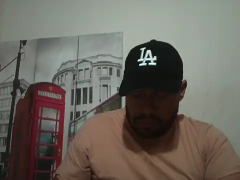 Snapshot of Ramses_36 chatting on 11-16-25, 09:30 Ramses 36 online show from 11-16-25, 09:30