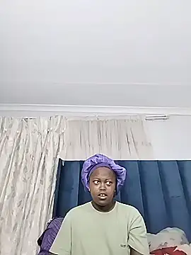 SweetSavage18 online show from 06-11-26, 08:06