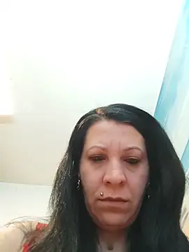 Snapshot of SugarDiamonds chatting on 05-26-26, 03:59 SugarDiamonds online show from 05-26-26, 03:59
