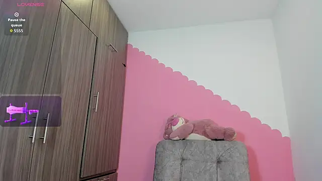 Shanell c online show from 11-30-25, 02:56