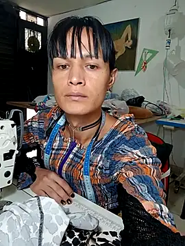 PaulinaLondra2 online show from 11-13-25, 02:32