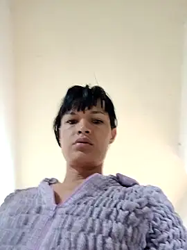 PaulinaLondra2 online show from 11-20-25, 12:17