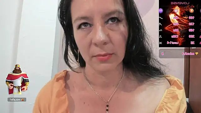 Emmily-sweet online show from 11-30-25, 09:04