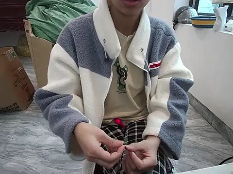 ---Lusi03--- online show from 12-17-25, 12:48