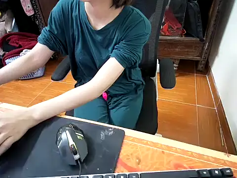 ---Lusi03--- online show from 03-11-26, 03:39