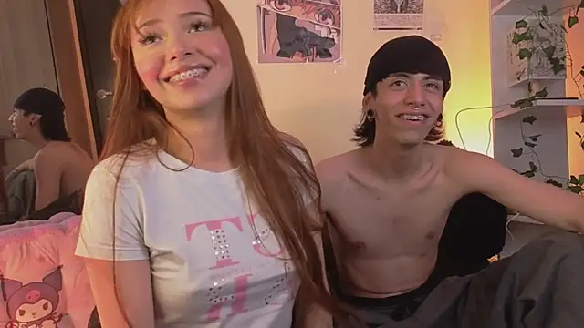 Snapshot of Renandbella chatting on 11-05-25, 02:03 Renandbella online show from 11-05-25, 02:03