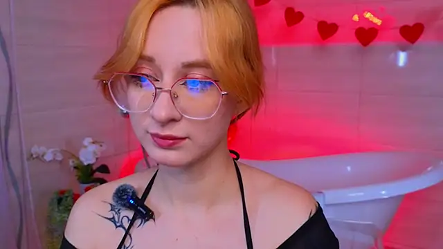 WICKEDEMBER online show from 02-07-26, 01:57