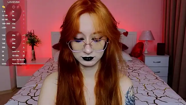 WICKEDEMBER online show from 02-09-26, 01:36