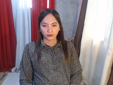 Snapshot of urnaughty_cris chatting on 11-04-25, 12:14 urnaughty cris online show from 11-04-25, 12:14