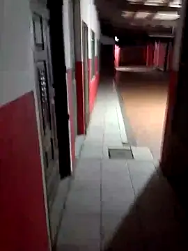 Snapshot of rebelde502 chatting on 11-12-25, 05:44 rebelde502 online show from 11-12-25, 05:44