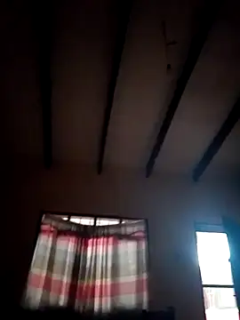 Snapshot of rebelde502 chatting on 11-13-25, 04:00 rebelde502 online show from 11-13-25, 04:00