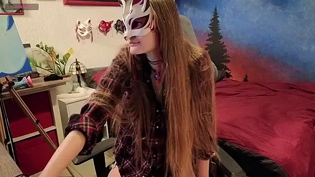 ScarletKitsunyaa online show from 03-19-26, 02:06