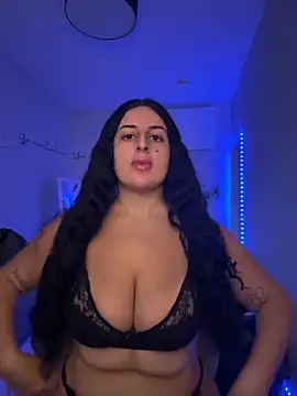 jojoa23 online show from 11-17-25, 11:03