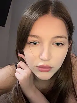 Snapshot of hopbunny chatting on 11-09-25, 12:31 hopbunny online show from 11-09-25, 12:31