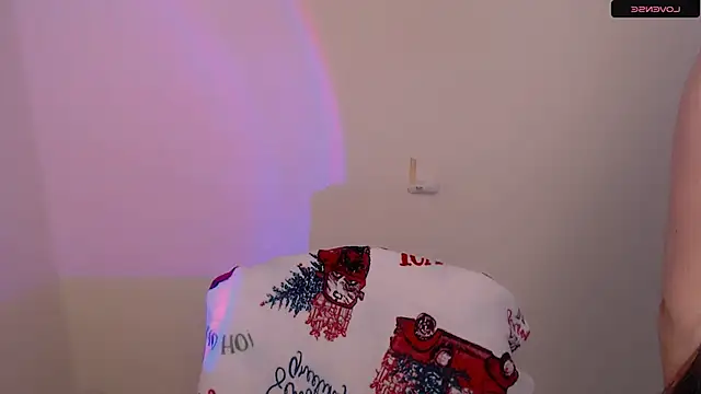 AlinaDoll  online show from 04-10-26, 06:42