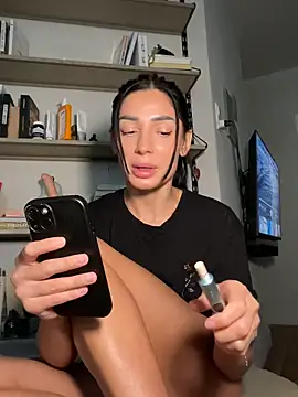 Snapshot of VickyM99 chatting on 02-24-26, 10:49 VickyM99 online show from 02-24-26, 10:49