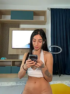 Snapshot of VickyM99 chatting on 04-30-26, 04:41 VickyM99 online show from 04-30-26, 04:41