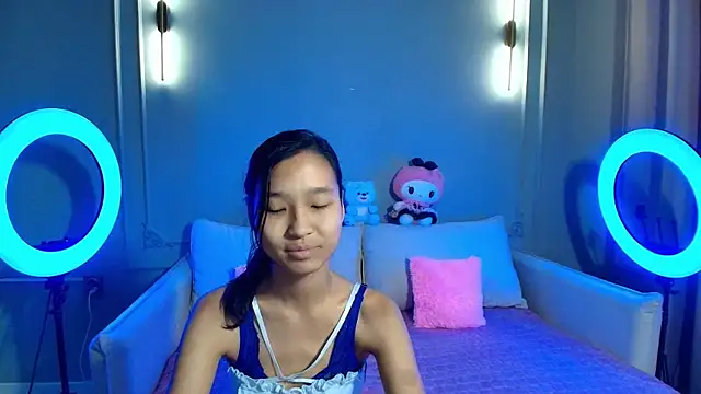 lihnpham online show from 12-20-25, 03:31