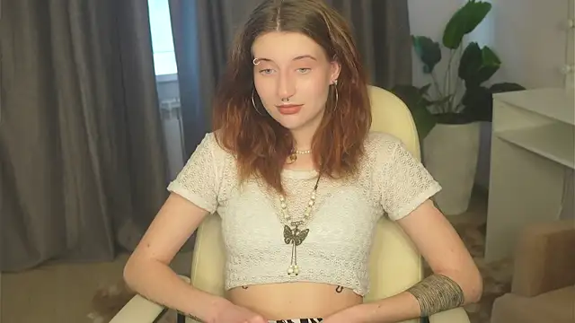 Snapshot of EmmalineNasir chatting on 11-07-25, 09:14 EmmalineNasir online show from 11-07-25, 09:14