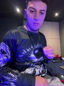 MiluandMIke online show from 02-03-26, 06:40