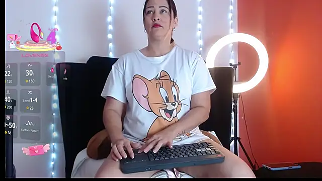 wandalive online show from 11-07-25, 05:34