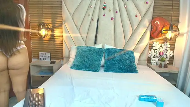 KimberlyFox t online show from 01-06-26, 07:40