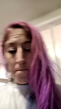 Snapshot of N8tivePride chatting on 11-04-25, 05:00 N8tivePride online show from 11-04-25, 05:00