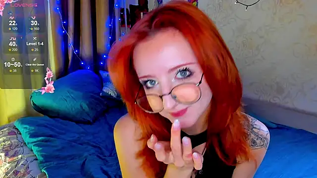 DragonflyLiza online show from 12-19-25, 09:22