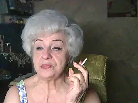 Snapshot of ValeriaKroww chatting on 05-29-26, 05:13 ValeriaKroww online show from 05-29-26, 05:13