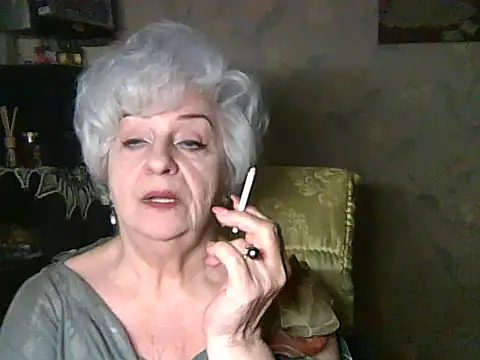 ValeriaKroww online show from 05-27-26, 05:42
