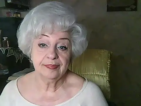 Snapshot of ValeriaKroww chatting on 05-30-26, 05:47 ValeriaKroww online show from 05-30-26, 05:47