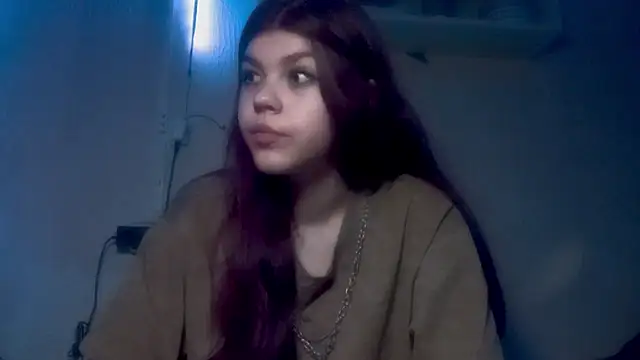 Snapshot of linavox chatting on 11-07-25, 03:27 linavox online show from 11-07-25, 03:27