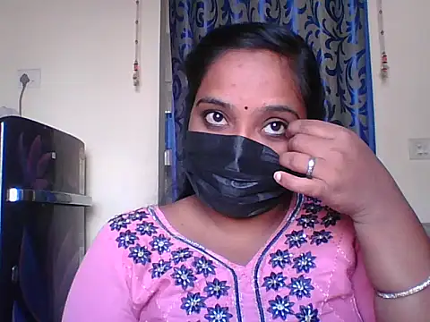 Mathi cam online show from 03-12-26, 09:35