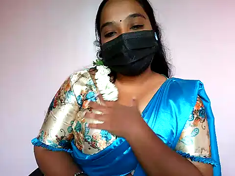 Mathi cam online show from 06-19-26, 04:51