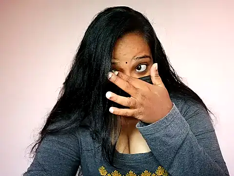 Mathi cam online show from 07-06-26, 04:19