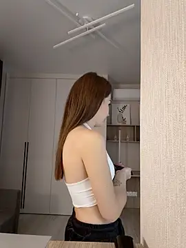 MelissaPinkiss online show from 12-22-25, 01:33